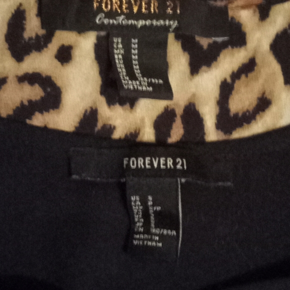 Forever 21 leopard print blouse with under shirt. - Picture 2 of 2